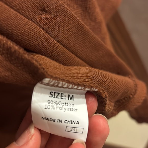 SHEIN Layering Top - Picture 2 of 4